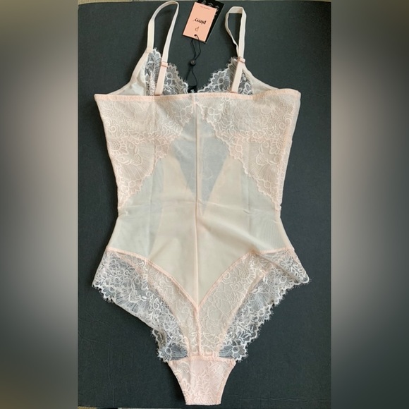 NWT New pinsy Smoothing Lace Shapesuit Whisper Pink XL - Picture 3 of 8